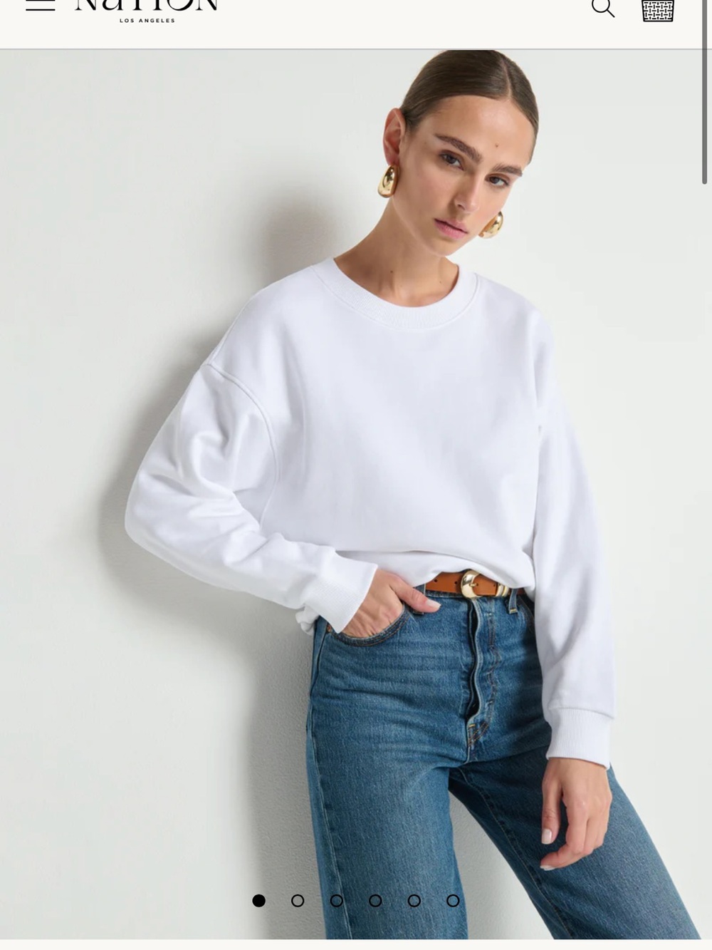 Nation JOVIE
Sweatshirt size small
WHITE - Picture 2 of 6